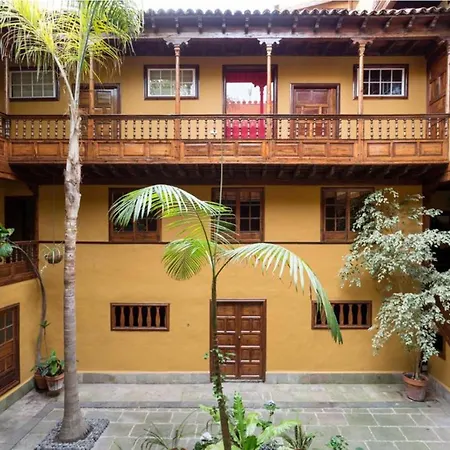 Live Orotava Casa Antigua Patrimonio Nacional 別荘 *