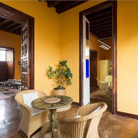 Live Orotava Casa Antigua Patrimonio Nacional لا أوروتافا