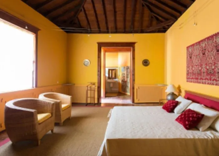 Live Orotava Casa Antigua Patrimonio Nacional * ラ・オロタバ